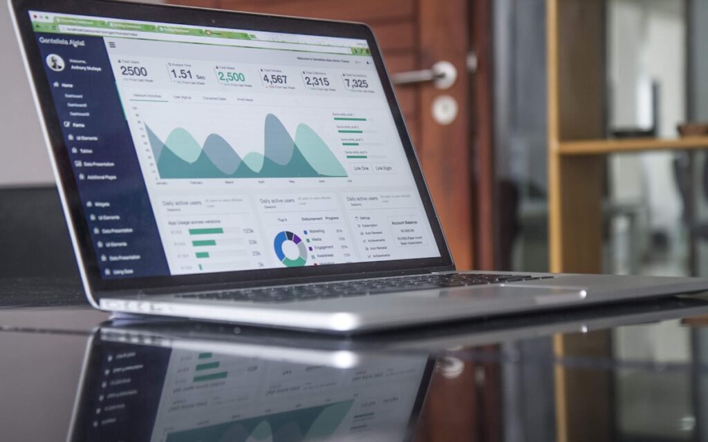 Business Growth Recurring Revenue Chart Planning Laptop